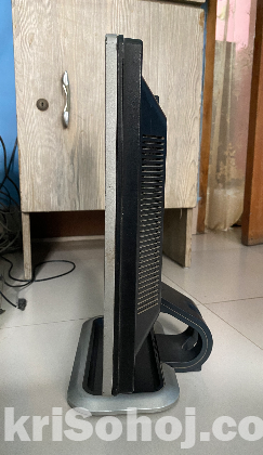 HP monitor 17 inch
